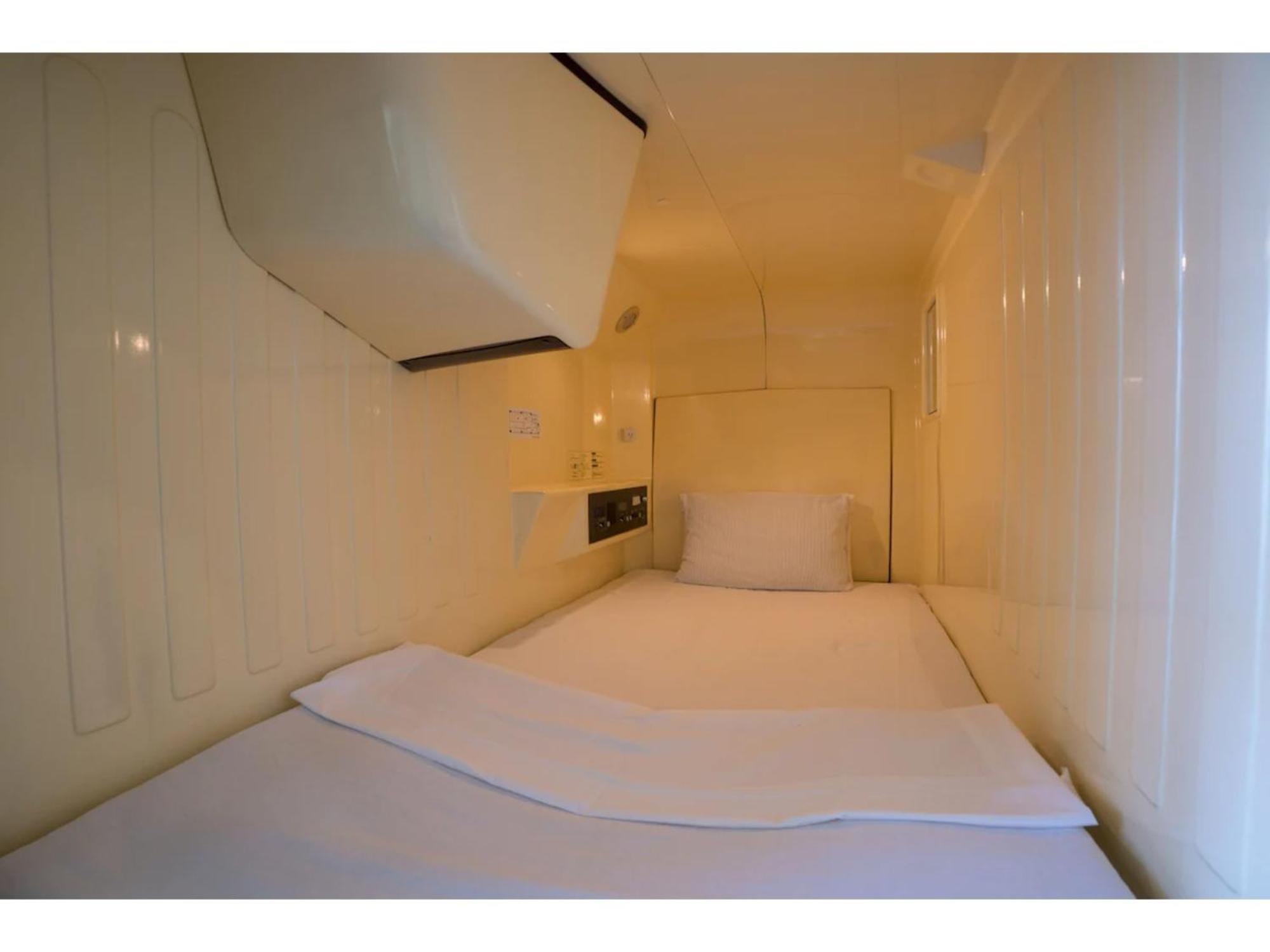 Male Only Capsule Inn Hamamatsucho - Vacation Stay 68799V Tokyo Eksteriør billede